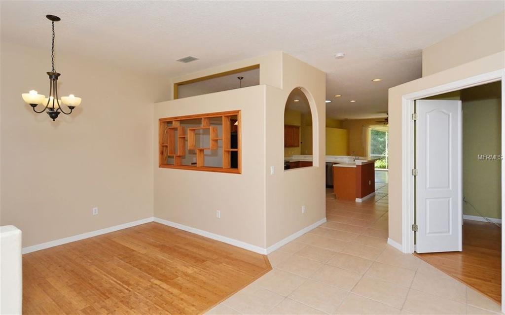 7439 RIDGE ROAD, SARASOTA, Florida 34238, 4 Bedrooms Bedrooms, 11 Rooms Rooms,2 BathroomsBathrooms,Residential,For sale,RIDGE,A4193782