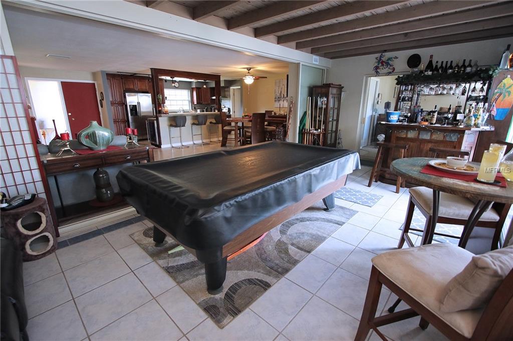 6463 1ST AVENUE N, ST PETERSBURG, Florida 33710, 3 Bedrooms Bedrooms, 8 Rooms Rooms,2 BathroomsBathrooms,Residential,For sale,1ST,T2908656