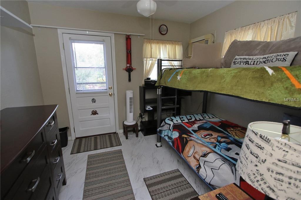 6463 1ST AVENUE N, ST PETERSBURG, Florida 33710, 3 Bedrooms Bedrooms, 8 Rooms Rooms,2 BathroomsBathrooms,Residential,For sale,1ST,T2908656