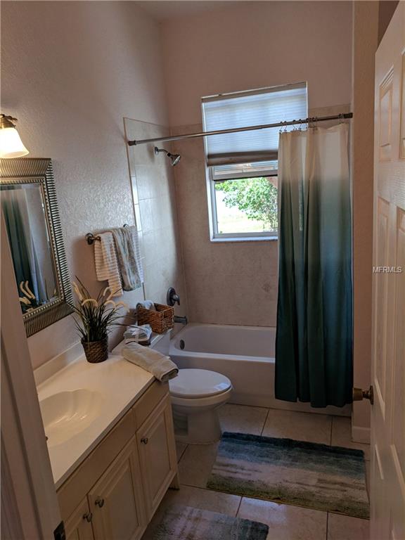 12933 114TH AVENUE N, LARGO, Florida 33774, 4 Bedrooms Bedrooms, 8 Rooms Rooms,2 BathroomsBathrooms,Residential,For sale,114TH,T2911974