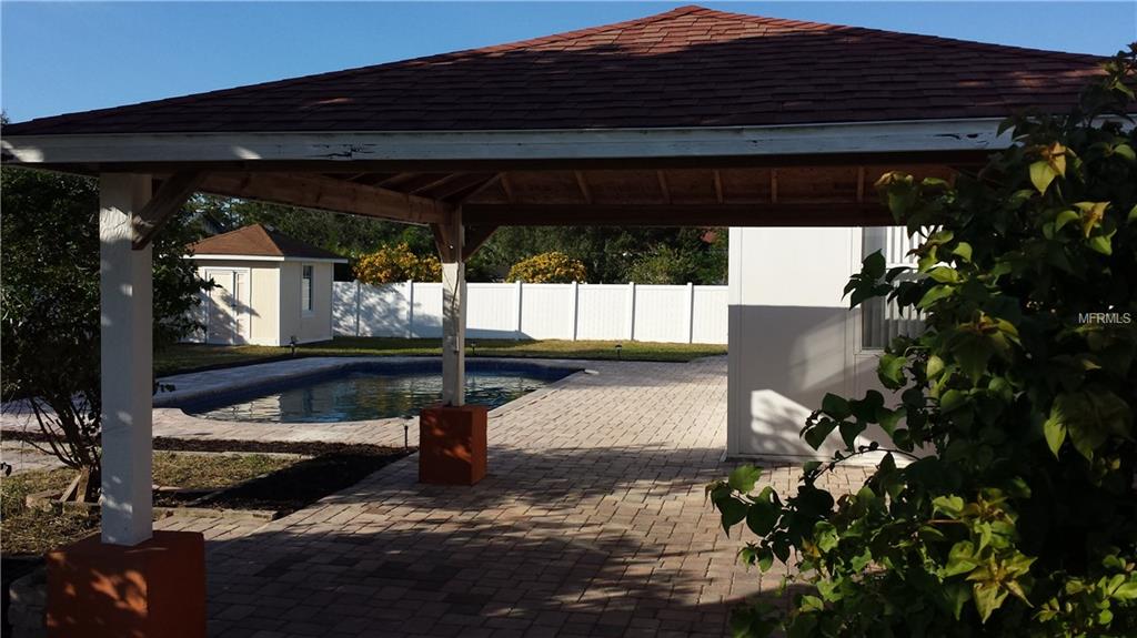 12933 114TH AVENUE N, LARGO, Florida 33774, 4 Bedrooms Bedrooms, 8 Rooms Rooms,2 BathroomsBathrooms,Residential,For sale,114TH,T2911974