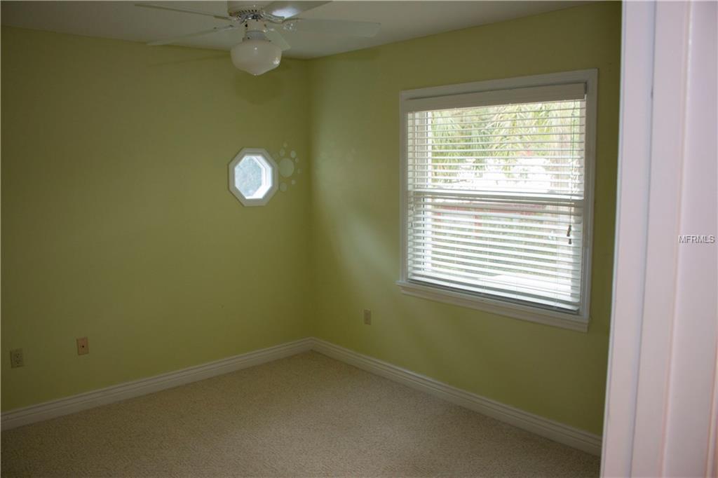 1010 S LAKE MARIAM DRIVE, WINTER HAVEN, Florida 33884, 4 Bedrooms Bedrooms, 8 Rooms Rooms,2 BathroomsBathrooms,Residential,For sale,LAKE MARIAM,P4718174