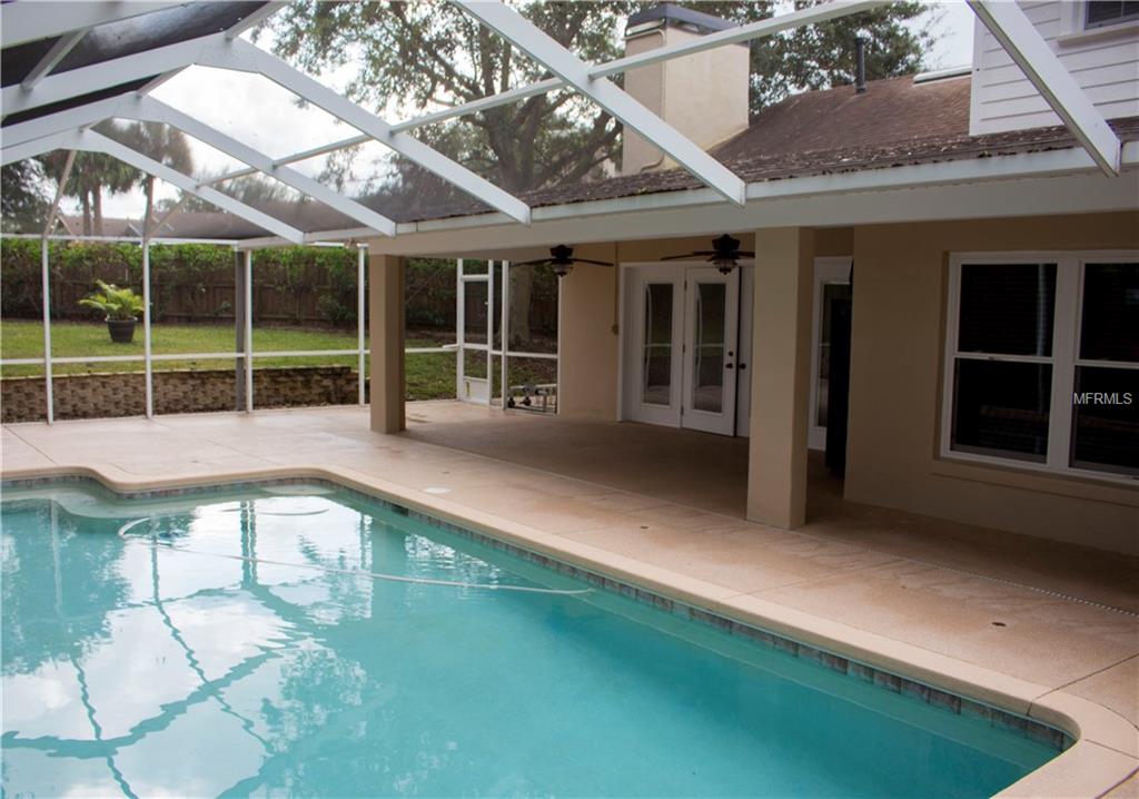 1010 S LAKE MARIAM DRIVE, WINTER HAVEN, Florida 33884, 4 Bedrooms Bedrooms, 8 Rooms Rooms,2 BathroomsBathrooms,Residential,For sale,LAKE MARIAM,P4718174