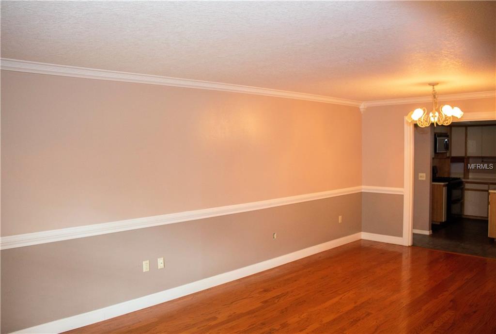 1010 S LAKE MARIAM DRIVE, WINTER HAVEN, Florida 33884, 4 Bedrooms Bedrooms, 8 Rooms Rooms,2 BathroomsBathrooms,Residential,For sale,LAKE MARIAM,P4718174