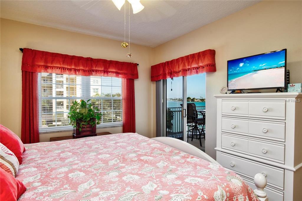 399 150TH AVENUE, MADEIRA BEACH, Florida 33708, 2 Bedrooms Bedrooms, 4 Rooms Rooms,2 BathroomsBathrooms,Residential,For sale,150TH,U7845163