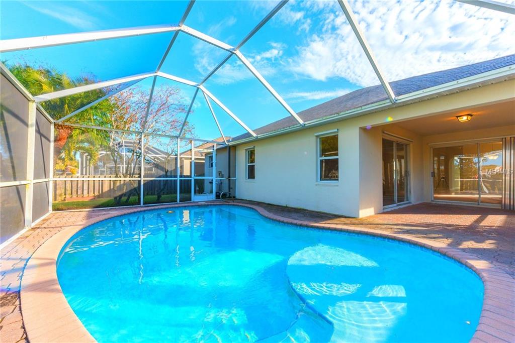 720 SUNSET LAKES DRIVE MERRITT ISLAND, Florida 32953, 3 Bedrooms Bedrooms, 3 Rooms Rooms,2 BathroomsBathrooms,Residential,For sale,SUNSET LAKES,V4722663