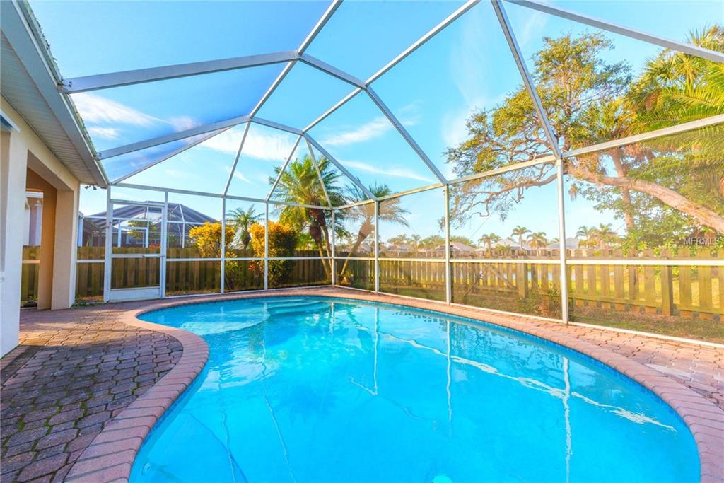 720 SUNSET LAKES DRIVE MERRITT ISLAND, Florida 32953, 3 Bedrooms Bedrooms, 3 Rooms Rooms,2 BathroomsBathrooms,Residential,For sale,SUNSET LAKES,V4722663