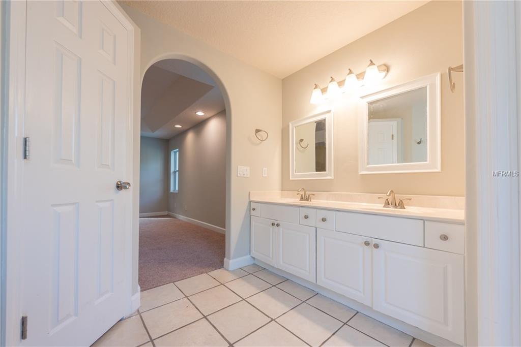 720 SUNSET LAKES DRIVE MERRITT ISLAND, Florida 32953, 3 Bedrooms Bedrooms, 3 Rooms Rooms,2 BathroomsBathrooms,Residential,For sale,SUNSET LAKES,V4722663