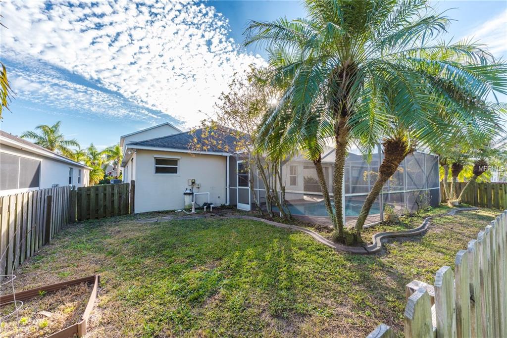 720 SUNSET LAKES DRIVE MERRITT ISLAND, Florida 32953, 3 Bedrooms Bedrooms, 3 Rooms Rooms,2 BathroomsBathrooms,Residential,For sale,SUNSET LAKES,V4722663