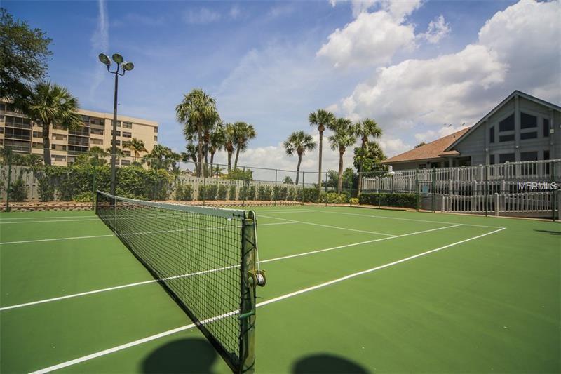 5911 MIDNIGHT PASS ROAD, SARASOTA, Florida 34242, 2 Bedrooms Bedrooms, 5 Rooms Rooms,2 BathroomsBathrooms,Residential,For sale,MIDNIGHT PASS,A4208527