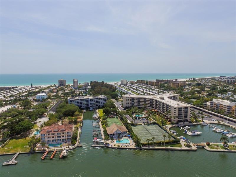 5911 MIDNIGHT PASS ROAD, SARASOTA, Florida 34242, 2 Bedrooms Bedrooms, 5 Rooms Rooms,2 BathroomsBathrooms,Residential,For sale,MIDNIGHT PASS,A4208527