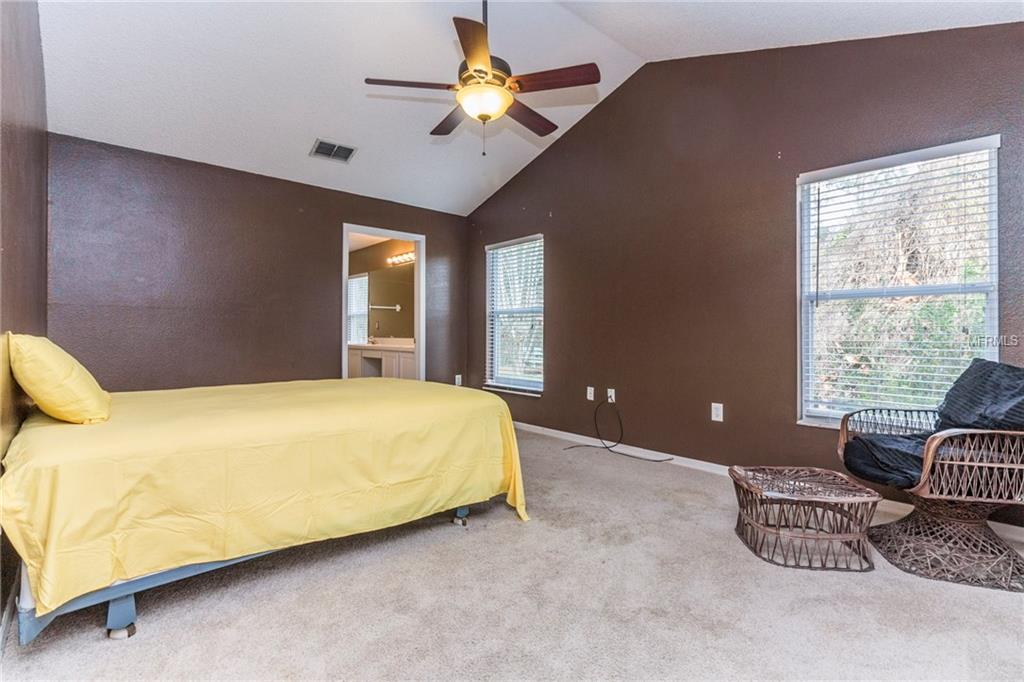 14330 LAKE UNDERHILL ROAD, ORLANDO, Florida 32828, 4 Bedrooms Bedrooms, 11 Rooms Rooms,3 BathroomsBathrooms,Residential,For sale,LAKE UNDERHILL,O5561713