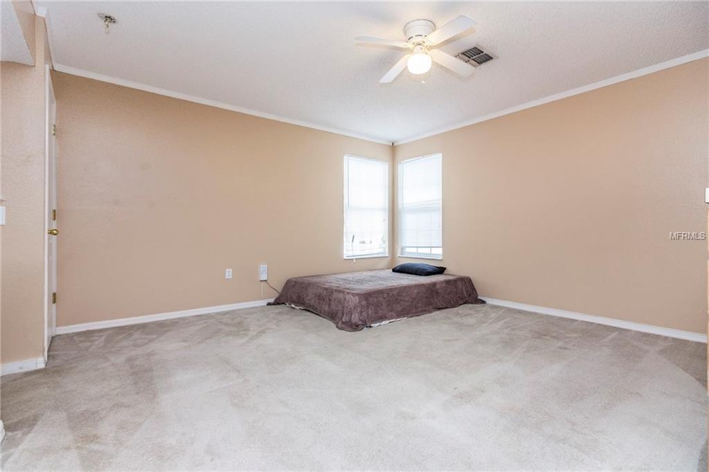 14330 LAKE UNDERHILL ROAD, ORLANDO, Florida 32828, 4 Bedrooms Bedrooms, 11 Rooms Rooms,3 BathroomsBathrooms,Residential,For sale,LAKE UNDERHILL,O5561713