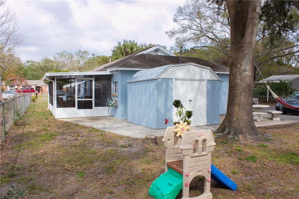 1219 E LAMBRIGHT STREET, TAMPA, Florida 33604, 2 Bedrooms Bedrooms, 5 Rooms Rooms,2 BathroomsBathrooms,Residential,For sale,LAMBRIGHT,T2928435