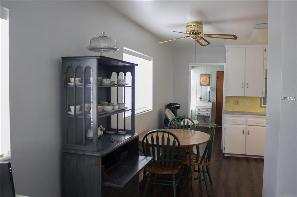 1219 E LAMBRIGHT STREET, TAMPA, Florida 33604, 2 Bedrooms Bedrooms, 5 Rooms Rooms,2 BathroomsBathrooms,Residential,For sale,LAMBRIGHT,T2928435