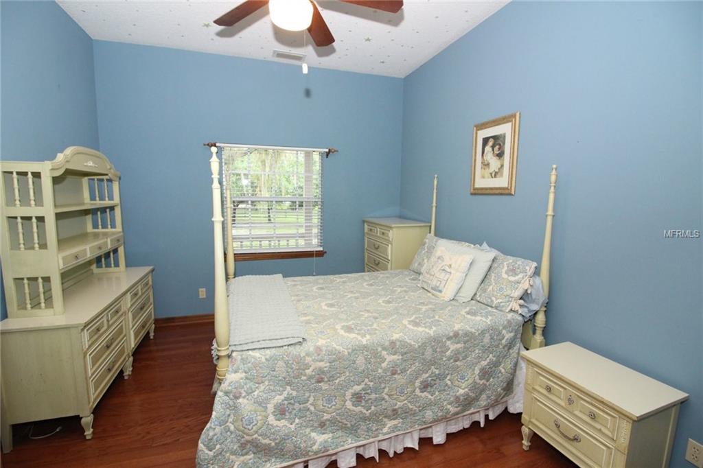 1415 TUSCA TRAIL, WINTER SPRINGS, Florida 32708, 5 Bedrooms Bedrooms, 15 Rooms Rooms,3 BathroomsBathrooms,Residential,For sale,TUSCA,O5513167