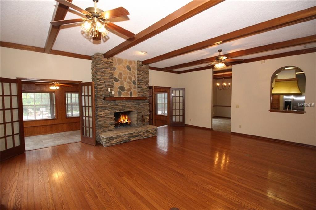 1415 TUSCA TRAIL, WINTER SPRINGS, Florida 32708, 5 Bedrooms Bedrooms, 15 Rooms Rooms,3 BathroomsBathrooms,Residential,For sale,TUSCA,O5513167