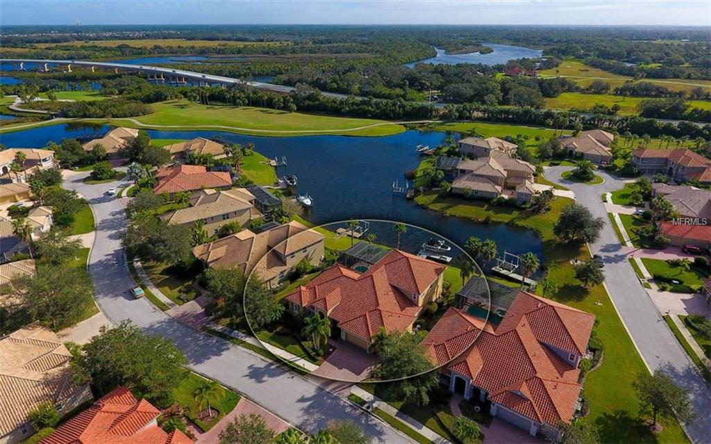 1019 RAINBOW COURT, BRADENTON, Florida 34212, 4 Bedrooms Bedrooms, 10 Rooms Rooms,4 BathroomsBathrooms,Residential,For sale,RAINBOW,A4200533