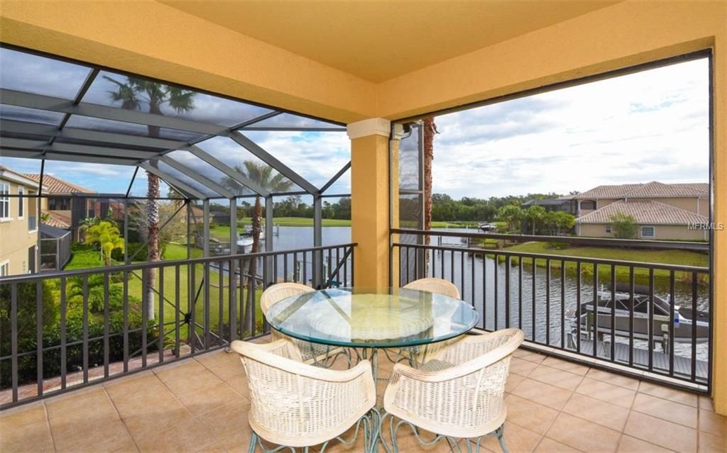 1019 RAINBOW COURT, BRADENTON, Florida 34212, 4 Bedrooms Bedrooms, 10 Rooms Rooms,4 BathroomsBathrooms,Residential,For sale,RAINBOW,A4200533