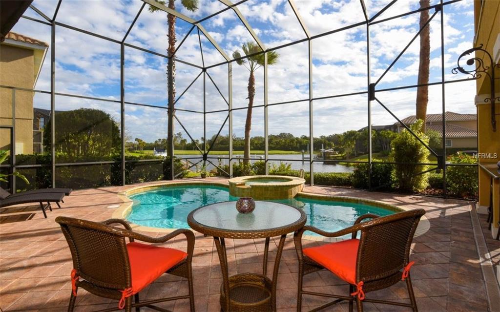 1019 RAINBOW COURT, BRADENTON, Florida 34212, 4 Bedrooms Bedrooms, 10 Rooms Rooms,4 BathroomsBathrooms,Residential,For sale,RAINBOW,A4200533