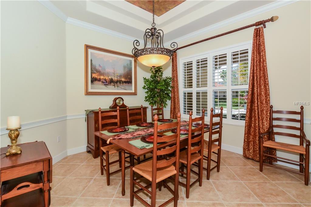 1019 RAINBOW COURT, BRADENTON, Florida 34212, 4 Bedrooms Bedrooms, 10 Rooms Rooms,4 BathroomsBathrooms,Residential,For sale,RAINBOW,A4200533