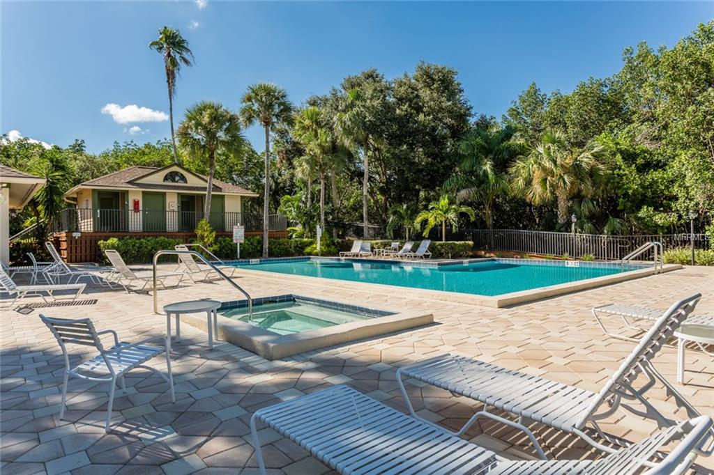 ST PETERSBURG, Florida 33702, 3 Bedrooms Bedrooms, 9 Rooms Rooms,3 BathroomsBathrooms,Residential,For sale,U7841449