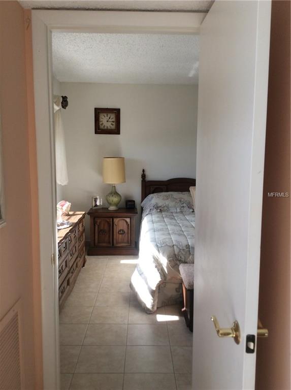 9 FORBES PLACE, DUNEDIN, Florida 34698, 2 Bedrooms Bedrooms, 3 Rooms Rooms,2 BathroomsBathrooms,Residential,For sale,FORBES,U7844627