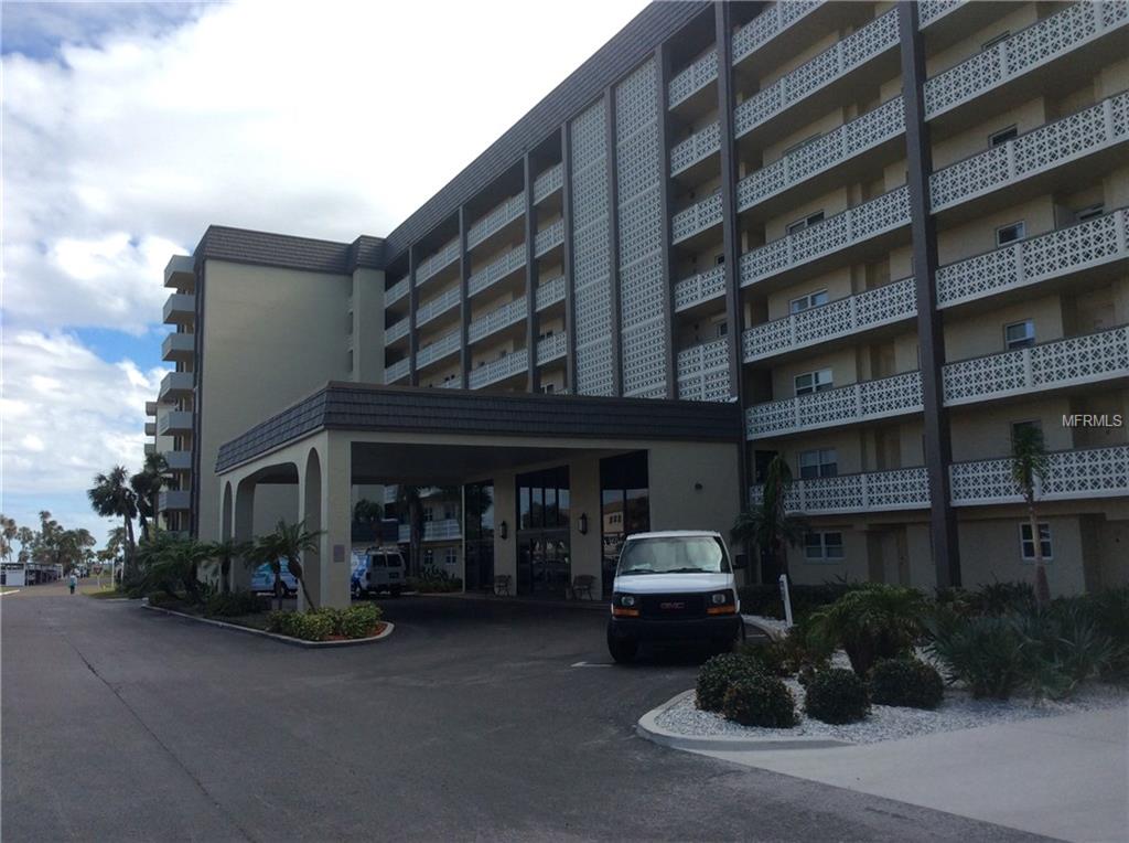 9 FORBES PLACE, DUNEDIN, Florida 34698, 2 Bedrooms Bedrooms, 3 Rooms Rooms,2 BathroomsBathrooms,Residential,For sale,FORBES,U7844627