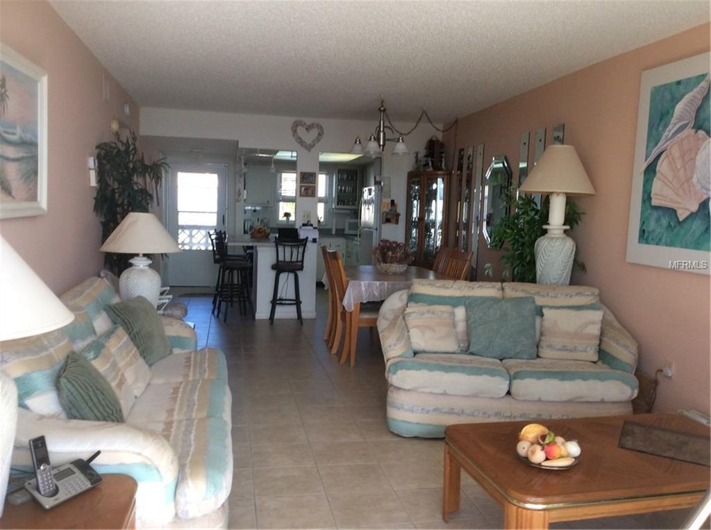 9 FORBES PLACE, DUNEDIN, Florida 34698, 2 Bedrooms Bedrooms, 3 Rooms Rooms,2 BathroomsBathrooms,Residential,For sale,FORBES,U7844627