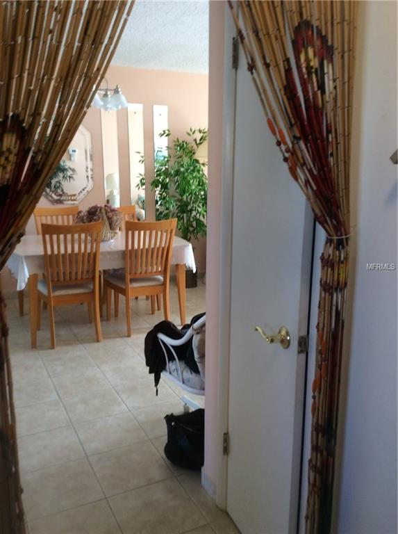 9 FORBES PLACE, DUNEDIN, Florida 34698, 2 Bedrooms Bedrooms, 3 Rooms Rooms,2 BathroomsBathrooms,Residential,For sale,FORBES,U7844627