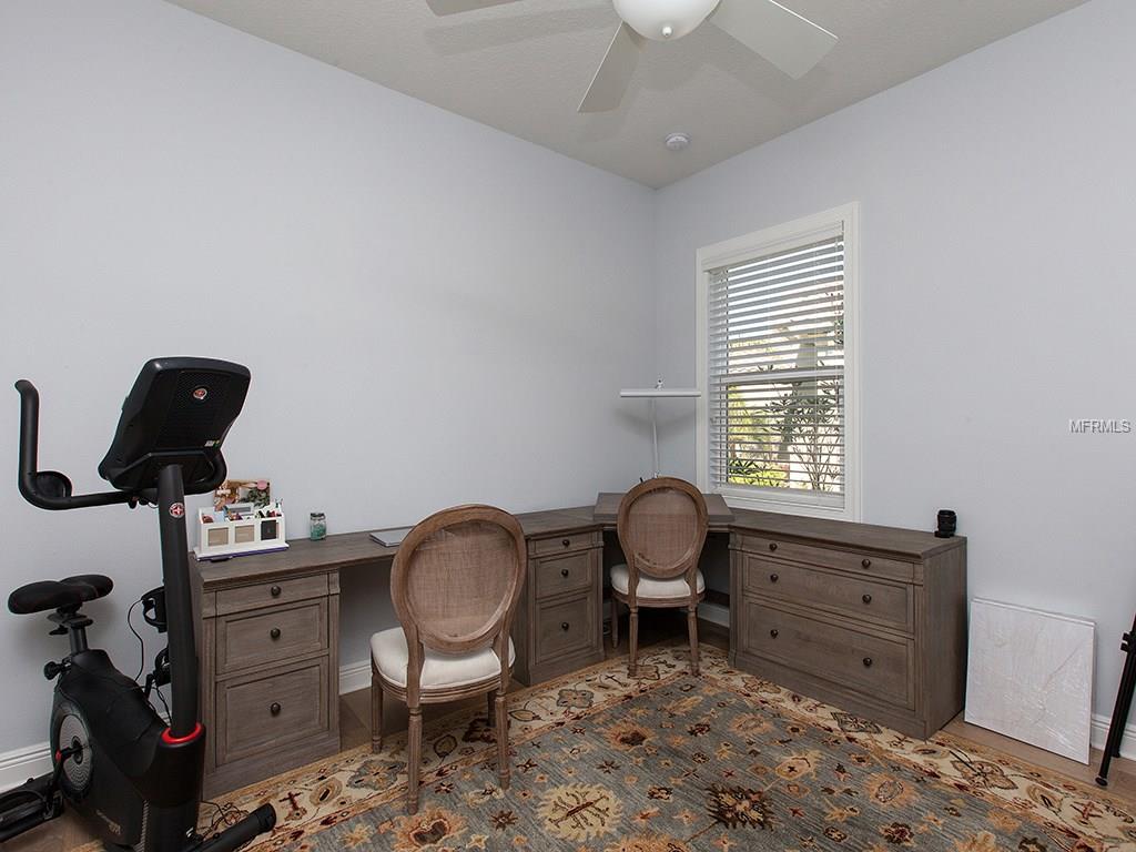 21208 ST PETERSBURG DRIVE, VENICE, Florida 34293, 4 Bedrooms Bedrooms, 9 Rooms Rooms,3 BathroomsBathrooms,Residential,For sale,ST PETERSBURG,N5916048