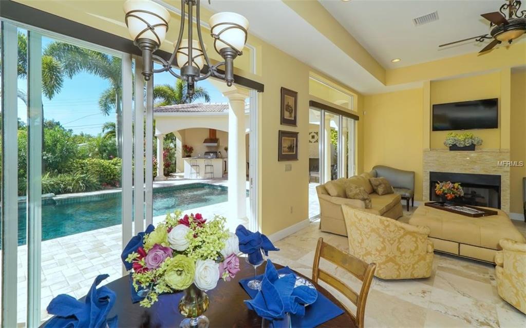 1179 MORNINGSIDE PLACE, SARASOTA, Florida 34236, 4 Bedrooms Bedrooms, 10 Rooms Rooms,3 BathroomsBathrooms,Residential,For sale,MORNINGSIDE,A4209174