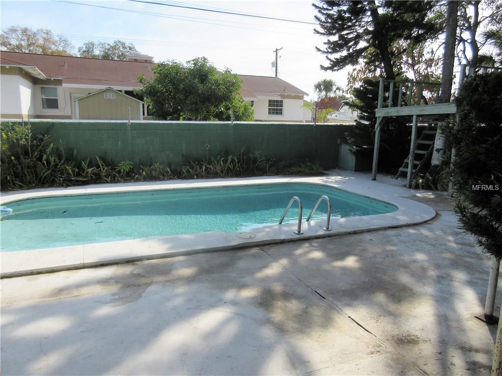 1902 W NASSAU STREET, TAMPA, Florida 33607, 4 Bedrooms Bedrooms, 8 Rooms Rooms,3 BathroomsBathrooms,Residential,For sale,NASSAU,T2927997