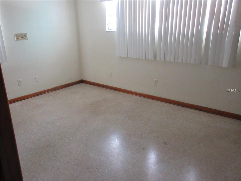 1902 W NASSAU STREET, TAMPA, Florida 33607, 4 Bedrooms Bedrooms, 8 Rooms Rooms,3 BathroomsBathrooms,Residential,For sale,NASSAU,T2927997