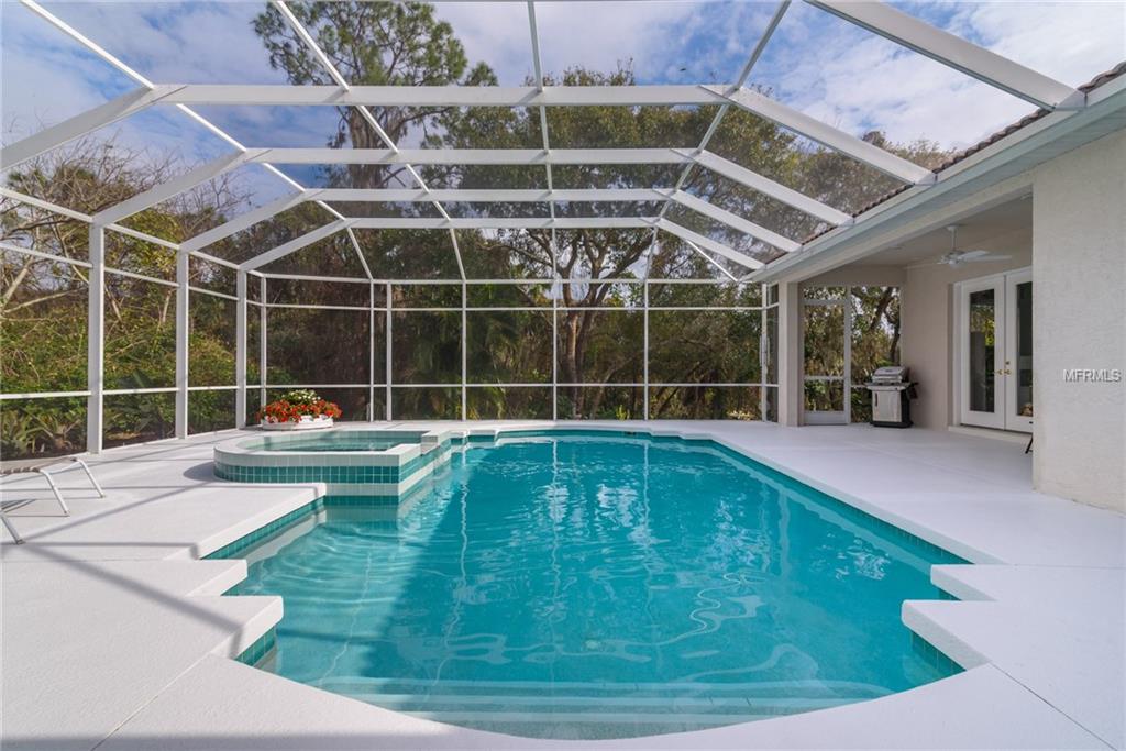 6120 WINCHESTER PLACE, SARASOTA, Florida 34243, 4 Bedrooms Bedrooms, 7 Rooms Rooms,3 BathroomsBathrooms,Residential,For sale,WINCHESTER,A4203229