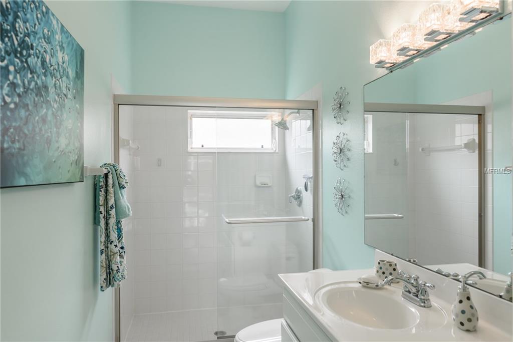 6120 WINCHESTER PLACE, SARASOTA, Florida 34243, 4 Bedrooms Bedrooms, 7 Rooms Rooms,3 BathroomsBathrooms,Residential,For sale,WINCHESTER,A4203229