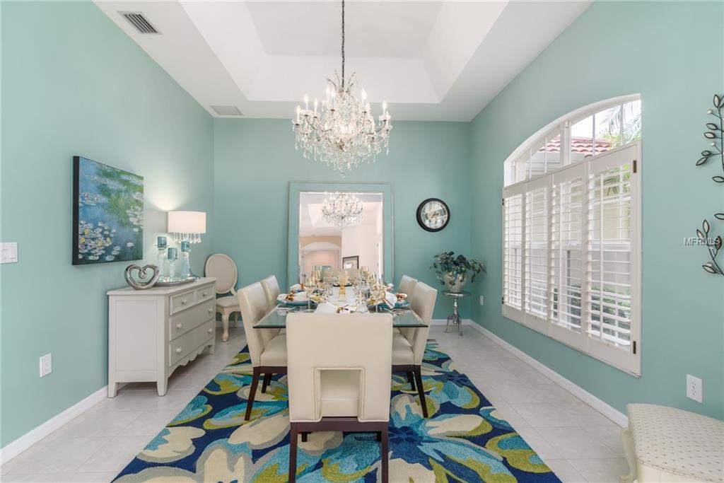 6120 WINCHESTER PLACE, SARASOTA, Florida 34243, 4 Bedrooms Bedrooms, 7 Rooms Rooms,3 BathroomsBathrooms,Residential,For sale,WINCHESTER,A4203229