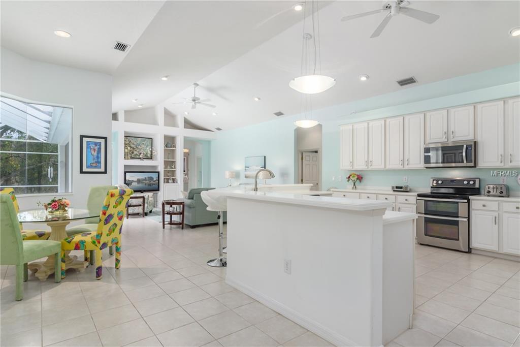 6120 WINCHESTER PLACE, SARASOTA, Florida 34243, 4 Bedrooms Bedrooms, 7 Rooms Rooms,3 BathroomsBathrooms,Residential,For sale,WINCHESTER,A4203229