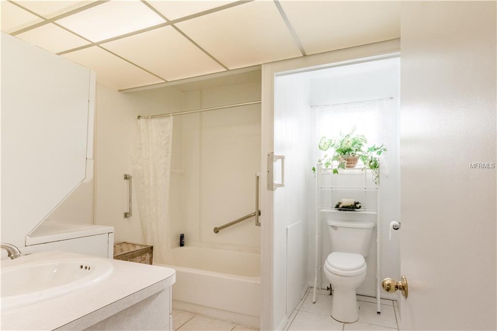 29 PORT DRIVE, VENICE, Florida 34285, 2 Bedrooms Bedrooms, 4 Rooms Rooms,2 BathroomsBathrooms,Residential,For sale,PORT,A4206018