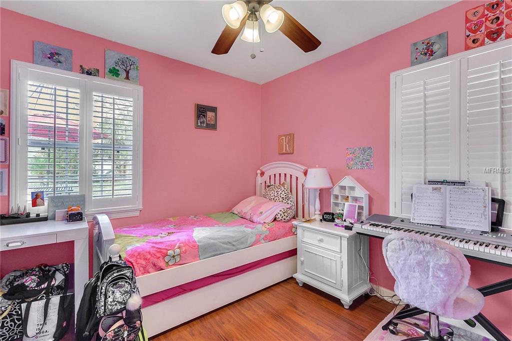 1800 NORTHUMBERLAND AVENUE, ORLANDO, Florida 32804, 4 Bedrooms Bedrooms, 3 Rooms Rooms,2 BathroomsBathrooms,Residential,For sale,NORTHUMBERLAND,O5557980