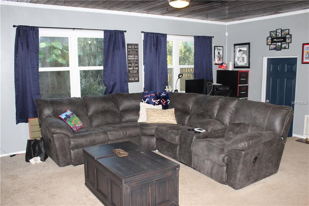 15 SMYRNA DRIVE, DEBARY, Florida 32713, 2 Bedrooms Bedrooms, 6 Rooms Rooms,1 BathroomBathrooms,Residential,For sale,SMYRNA,V4722664