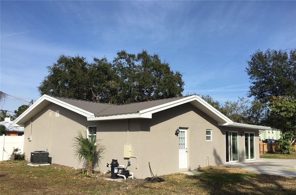 1980 1ST AVENUE SE, LARGO, Florida 33771, 4 Bedrooms Bedrooms, 8 Rooms Rooms,3 BathroomsBathrooms,Residential,For sale,1ST,U7846068