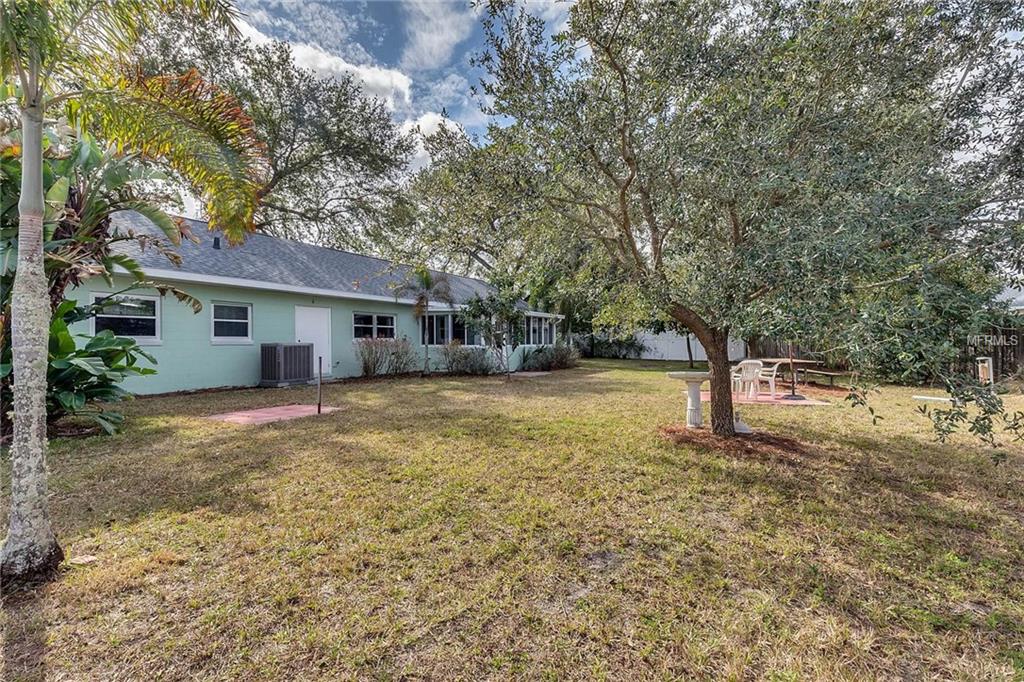 3120 SAGAMORE STREET, ORLANDO, Florida 32827, 4 Bedrooms Bedrooms, 7 Rooms Rooms,2 BathroomsBathrooms,Residential,For sale,SAGAMORE,O5561153