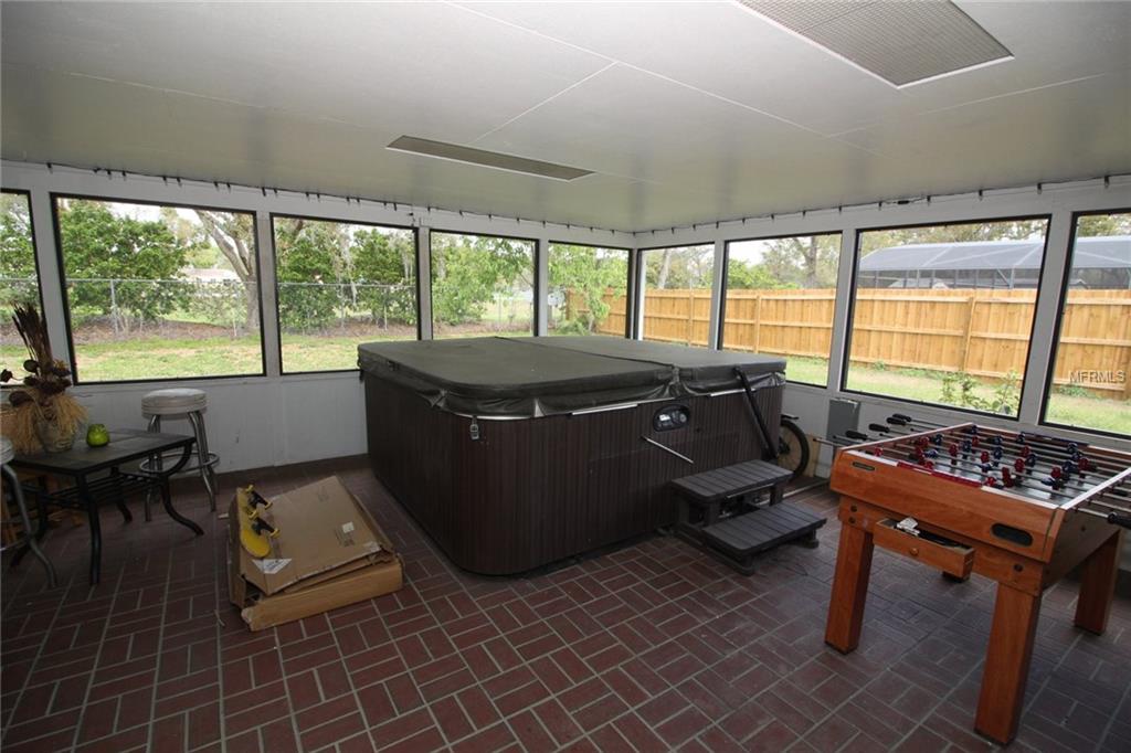 187 FLORIDAHAVEN DRIVE, MAITLAND, Florida 32751, 4 Bedrooms Bedrooms, 8 Rooms Rooms,2 BathroomsBathrooms,Residential,For sale,FLORIDAHAVEN,O5561405