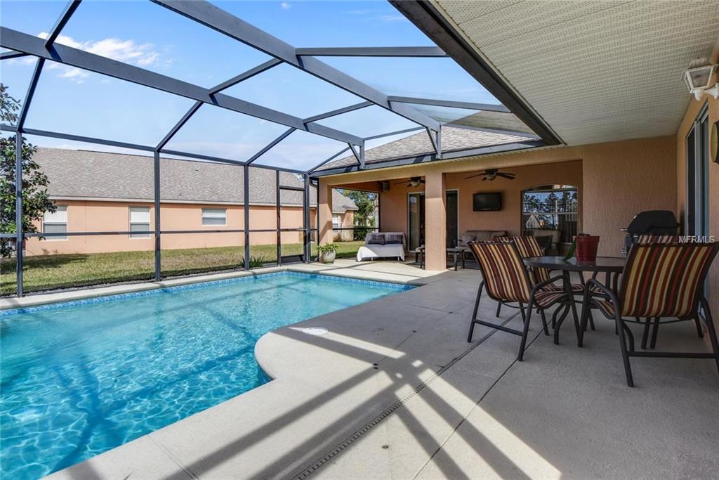 15920 ROBIN HILL LOOP, CLERMONT, Florida 34714, 4 Bedrooms Bedrooms, 9 Rooms Rooms,3 BathroomsBathrooms,Residential,For sale,ROBIN HILL,O5561714