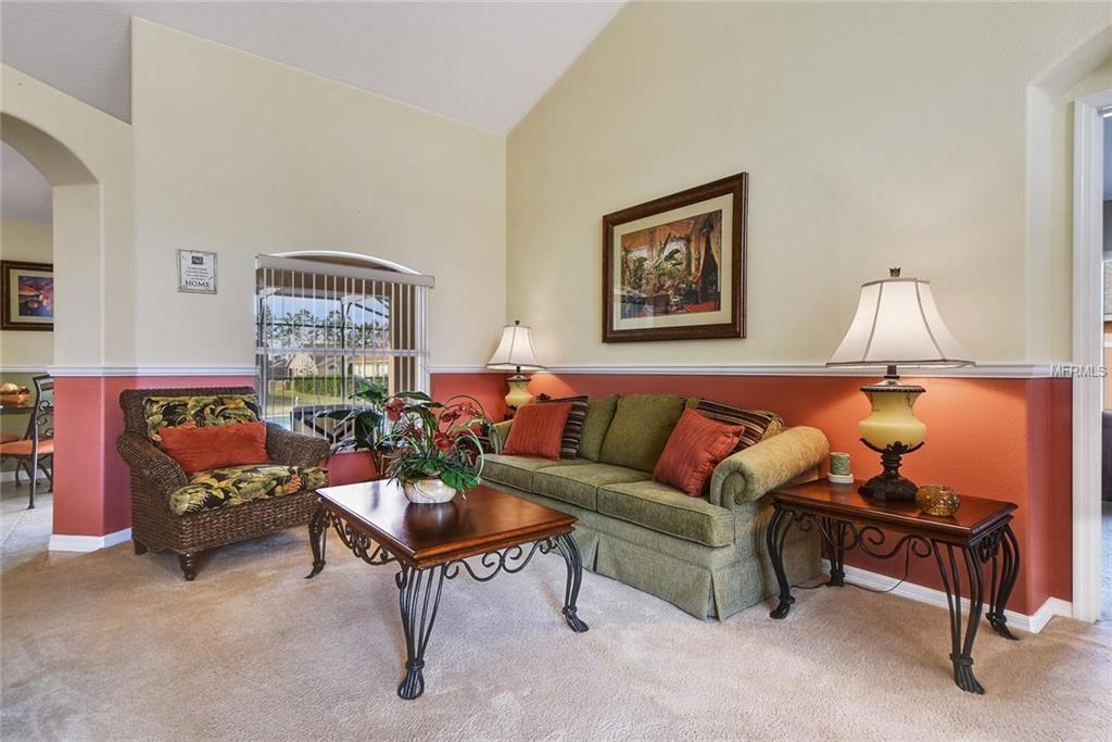 15920 ROBIN HILL LOOP, CLERMONT, Florida 34714, 4 Bedrooms Bedrooms, 9 Rooms Rooms,3 BathroomsBathrooms,Residential,For sale,ROBIN HILL,O5561714