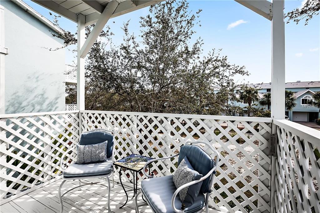 529 GARLAND CIRCLE, INDIAN ROCKS BEACH, Florida 33785, 3 Bedrooms Bedrooms, 6 Rooms Rooms,2 BathroomsBathrooms,Residential,For sale,GARLAND,U7847600