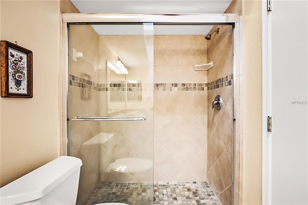 529 GARLAND CIRCLE, INDIAN ROCKS BEACH, Florida 33785, 3 Bedrooms Bedrooms, 6 Rooms Rooms,2 BathroomsBathrooms,Residential,For sale,GARLAND,U7847600