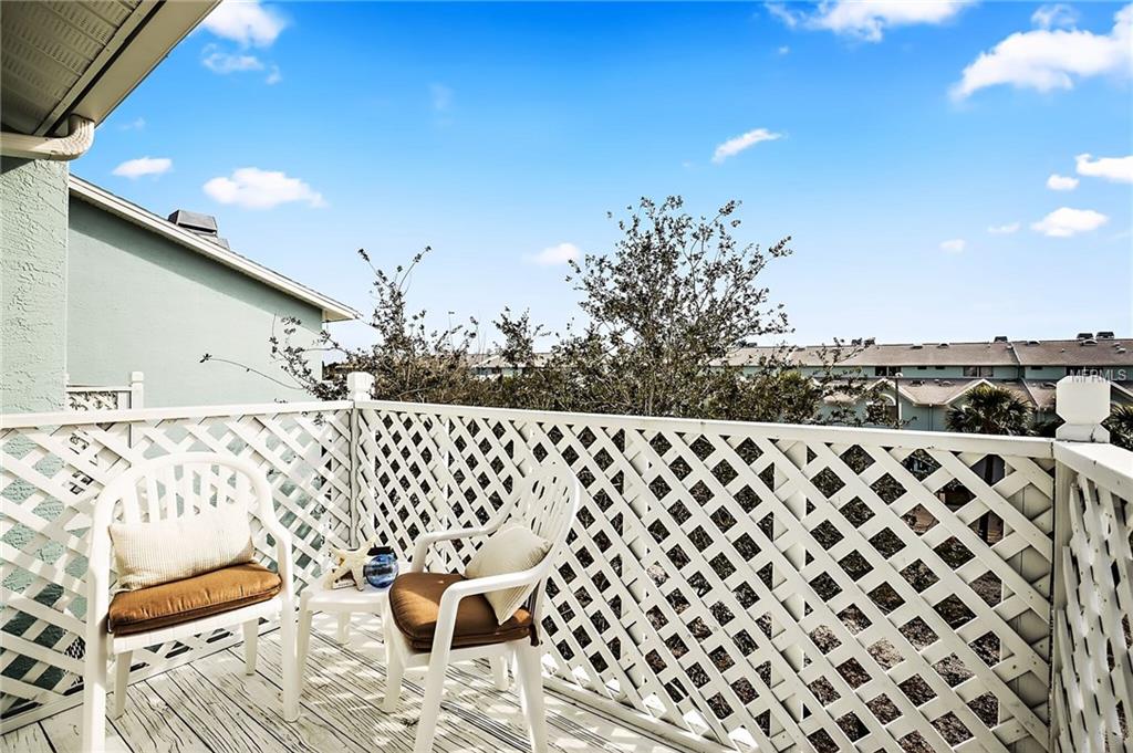 529 GARLAND CIRCLE, INDIAN ROCKS BEACH, Florida 33785, 3 Bedrooms Bedrooms, 6 Rooms Rooms,2 BathroomsBathrooms,Residential,For sale,GARLAND,U7847600