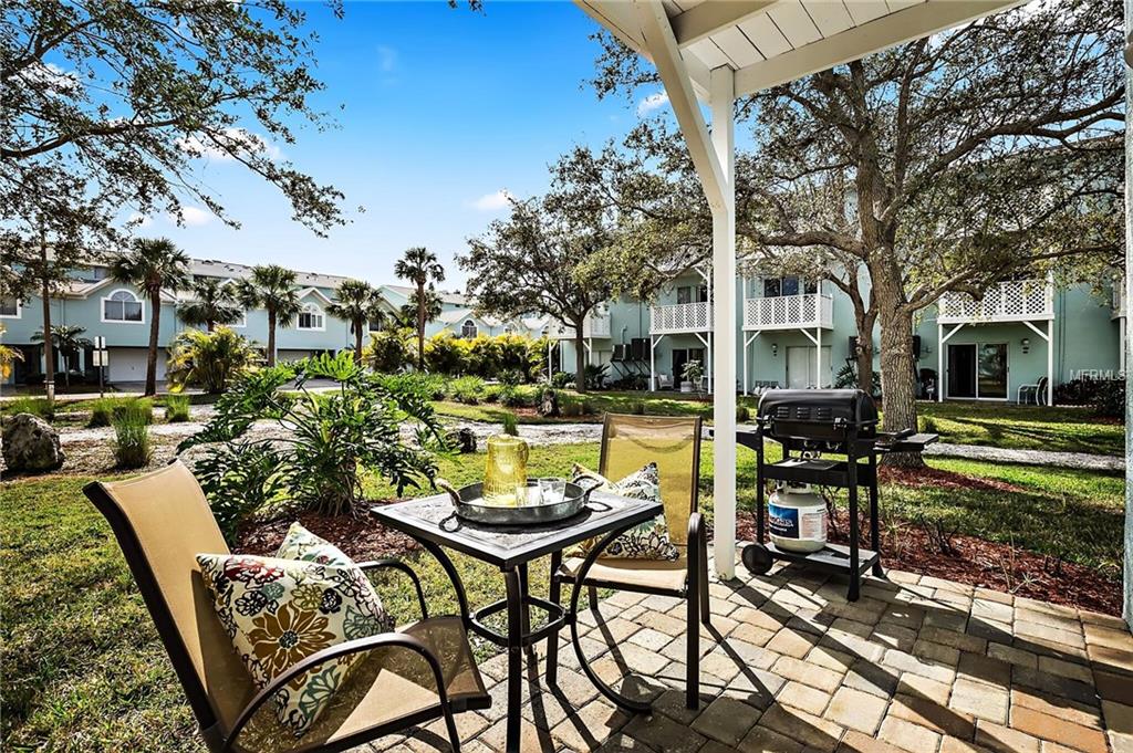 529 GARLAND CIRCLE, INDIAN ROCKS BEACH, Florida 33785, 3 Bedrooms Bedrooms, 6 Rooms Rooms,2 BathroomsBathrooms,Residential,For sale,GARLAND,U7847600